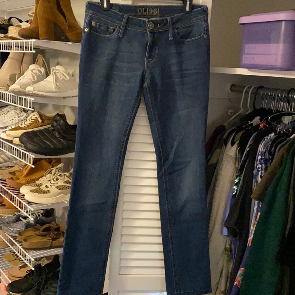 DL1961 Straight Legged Jeans